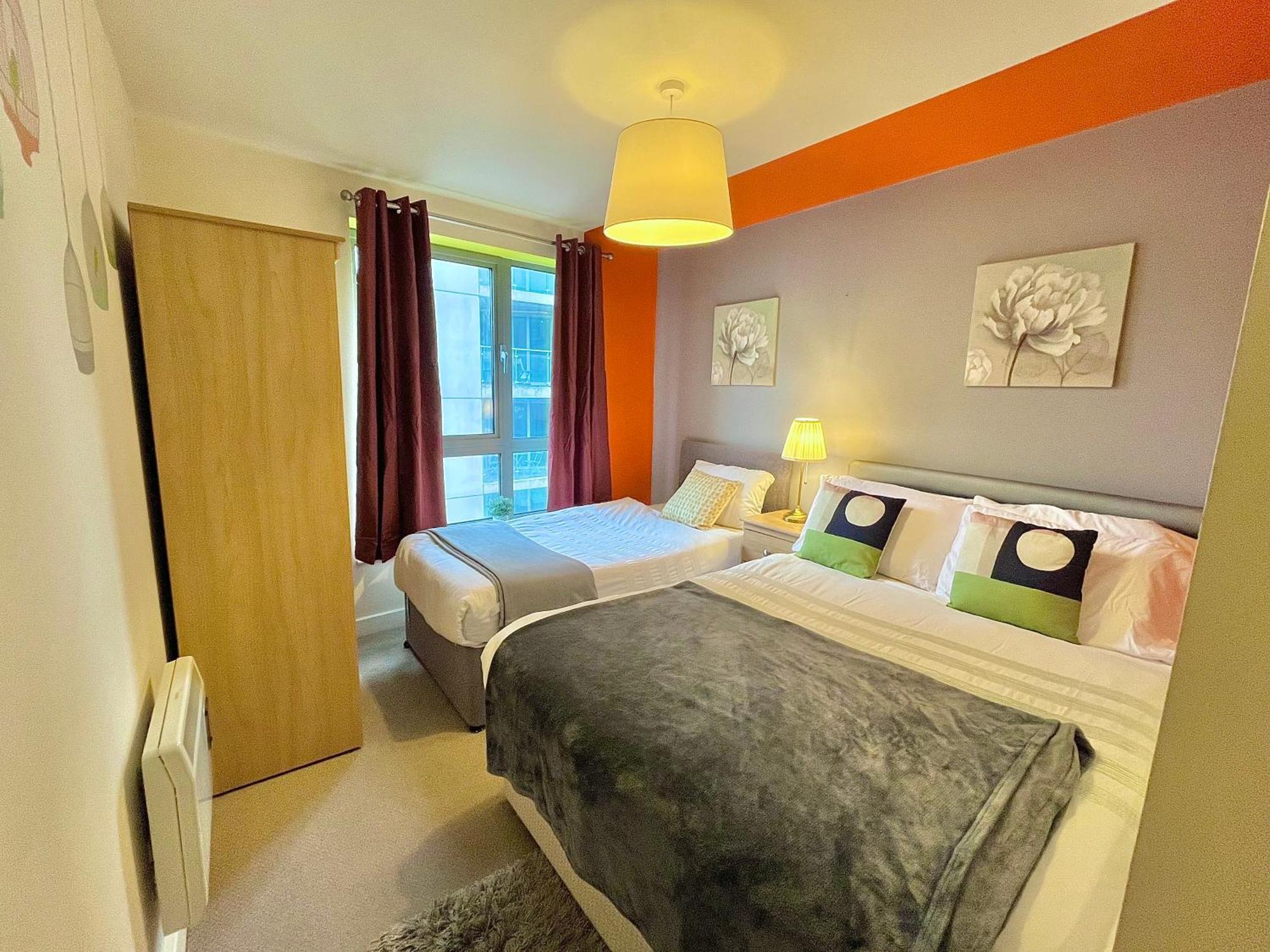 Skyview Apartment By Noknokstay - City Centre With Parking - Group, Family, Business Sheffield Eksteriør bilde