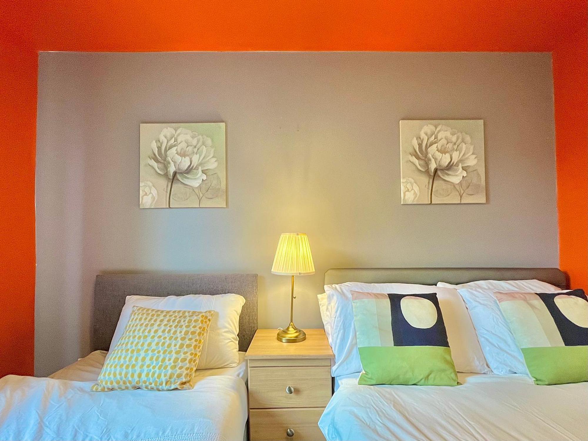 Skyview Apartment By Noknokstay - City Centre With Parking - Group, Family, Business Sheffield Eksteriør bilde