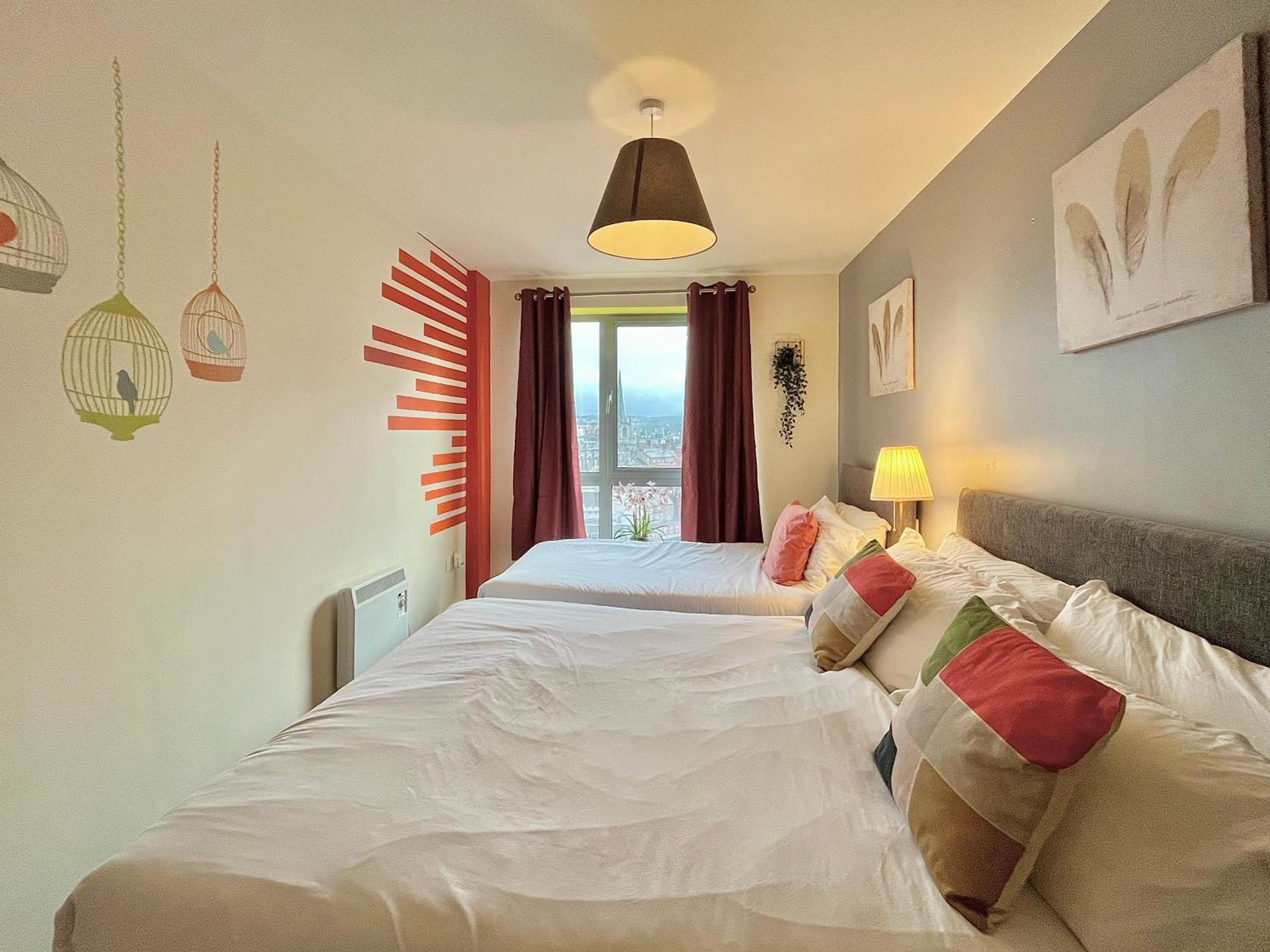 Skyview Apartment By Noknokstay - City Centre With Parking - Group, Family, Business Sheffield Eksteriør bilde