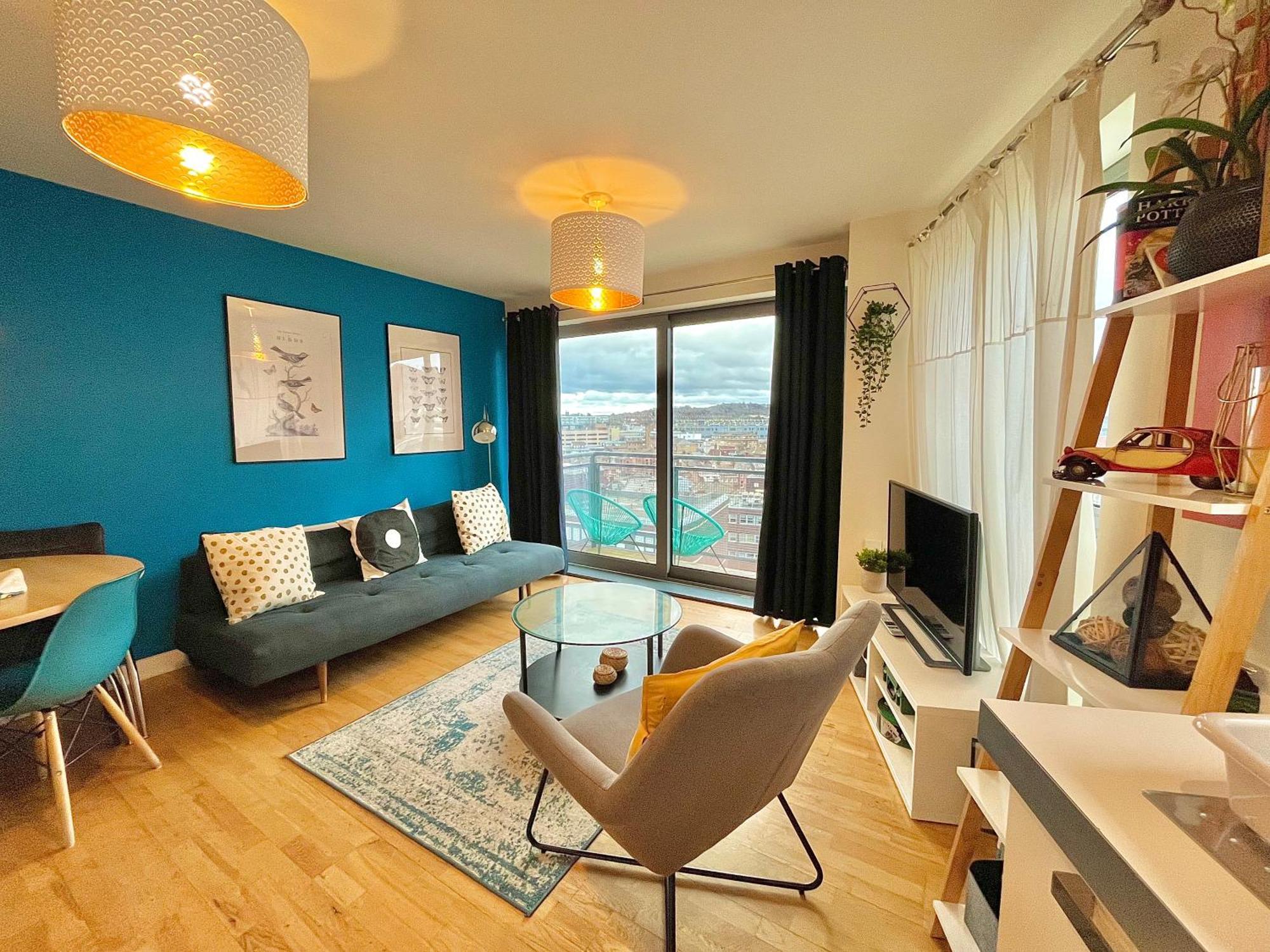 Skyview Apartment By Noknokstay - City Centre With Parking - Group, Family, Business Sheffield Eksteriør bilde